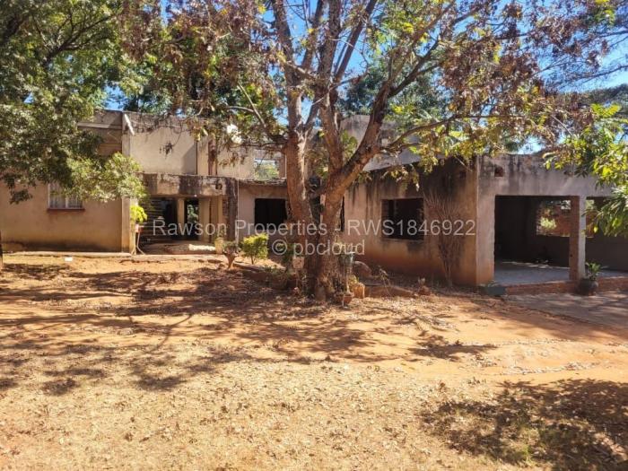 5 Bedroom House for Sale in Helensvale, Harare
