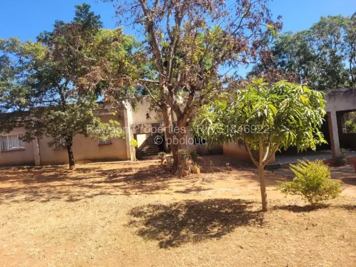 5 Bedroom House for Sale in Helensvale, Harare