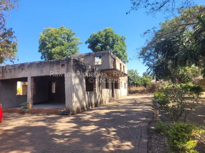 5 Bedroom House for Sale in Helensvale, Harare