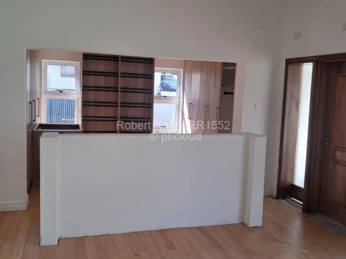 5 Bedroom House for Sale in Borrowdale Brooke, Harare