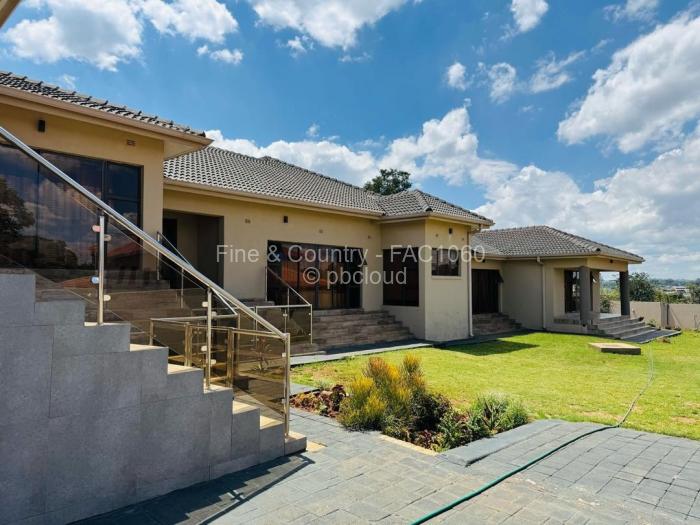 6 Bedroom House to Rent in Borrowdale, Harare
