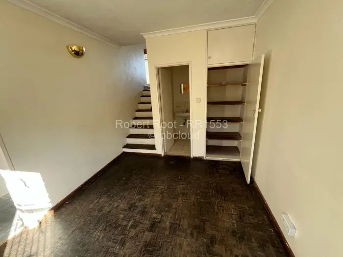 Flat/Apartment to Rent in Greystone Park