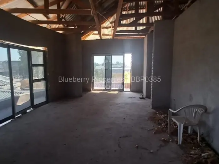 6 Bedroom House for Sale in Arlington, Harare