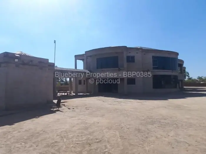 6 Bedroom House for Sale in Arlington, Harare