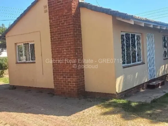 3 Bedroom House to Rent in Msasa Park, Harare