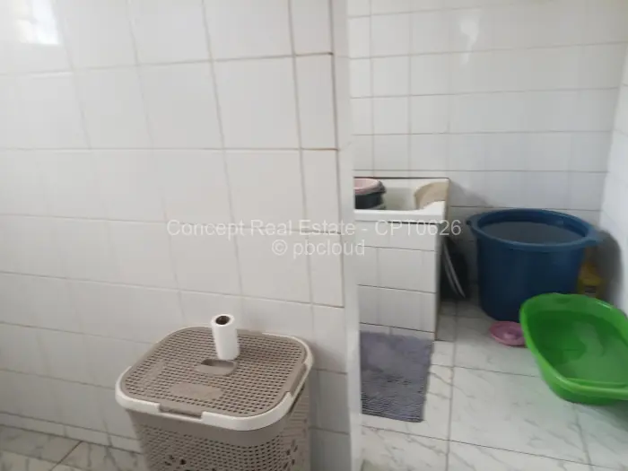 4 Bedroom House for Sale in Mainway Meadows, Harare