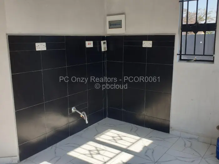 3 Bedroom House to Rent in Chitungwiza, Chitungwiza