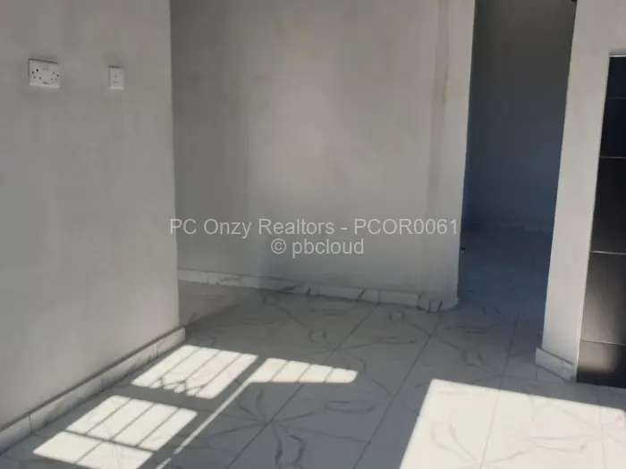 3 Bedroom House to Rent in Chitungwiza, Chitungwiza