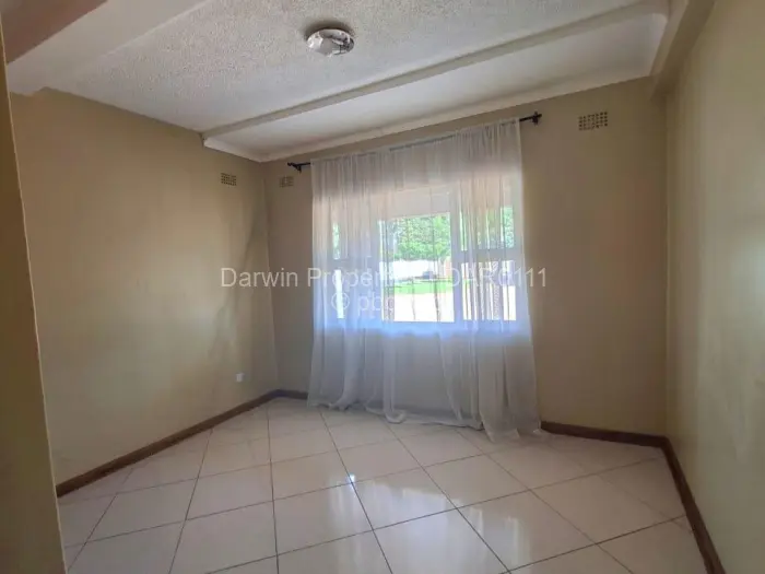 Townhouse/Cluster to Rent in Greendale, Harare