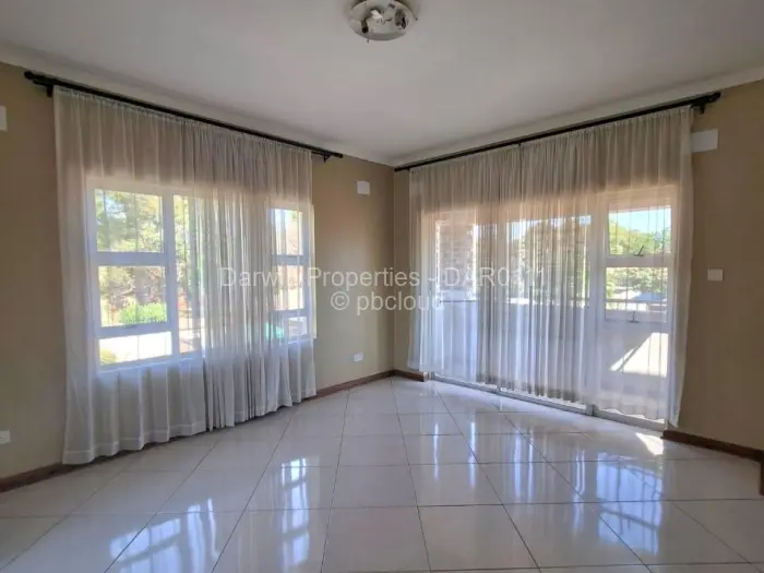 Townhouse/Cluster to Rent in Greendale, Harare