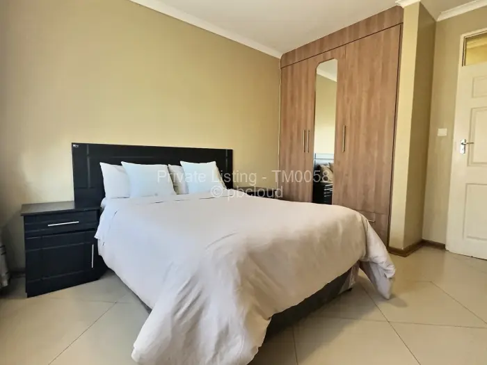 Flat/Apartment to Rent in Highlands, Harare