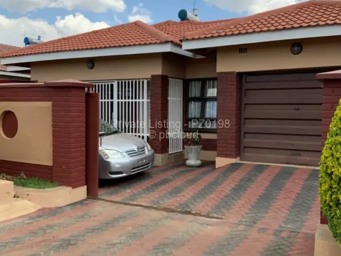 House for Sale in Madokero Estates, Harare