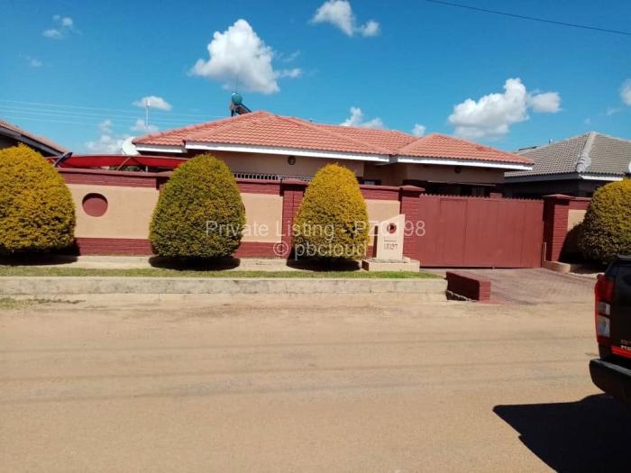 House for Sale in Madokero Estates, Harare