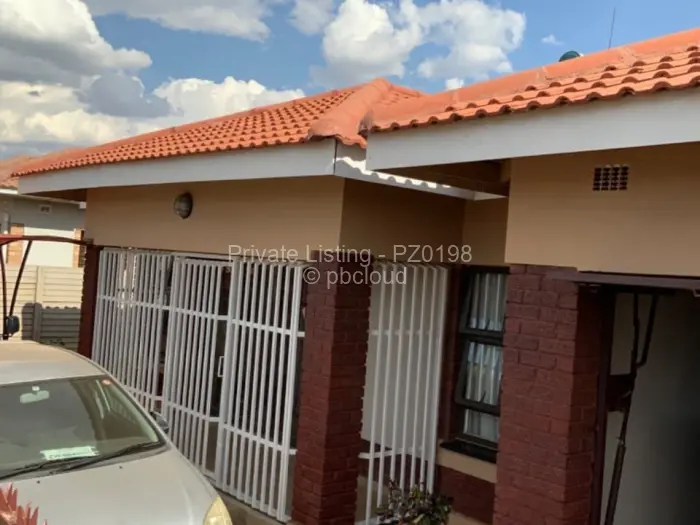 House for Sale in Madokero Estates, Harare