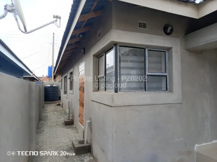House for Sale in Aspindale Park, Harare