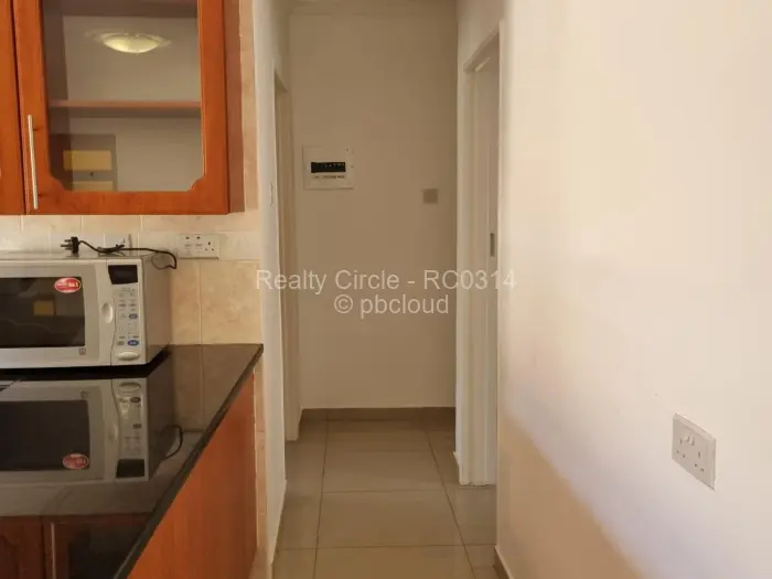 3 Bedroom Cottage/Garden Flat to Rent in Borrowdale