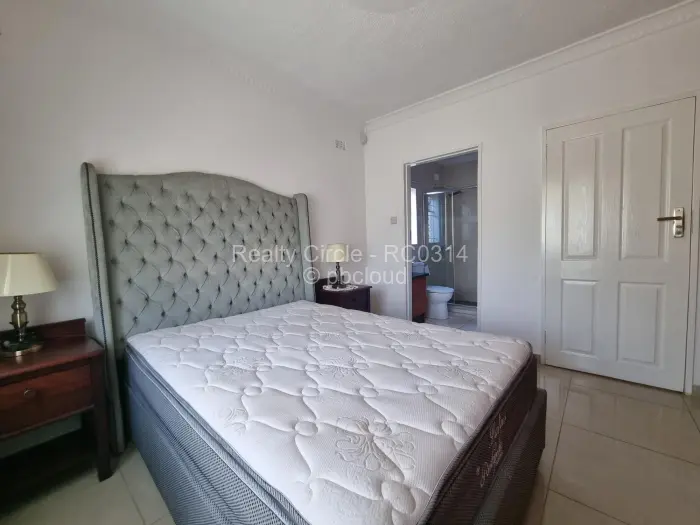3 Bedroom Cottage/Garden Flat to Rent in Borrowdale