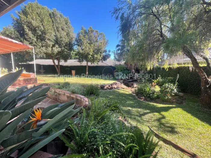 3 Bedroom House to Rent in Borrowdale Brooke