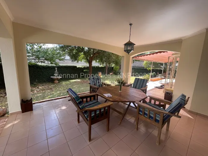 3 Bedroom House to Rent in Borrowdale Brooke