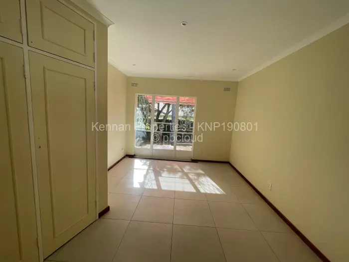 3 Bedroom House to Rent in Borrowdale Brooke
