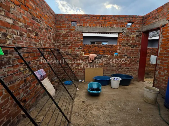 House for Sale in Madokero Estates, Harare