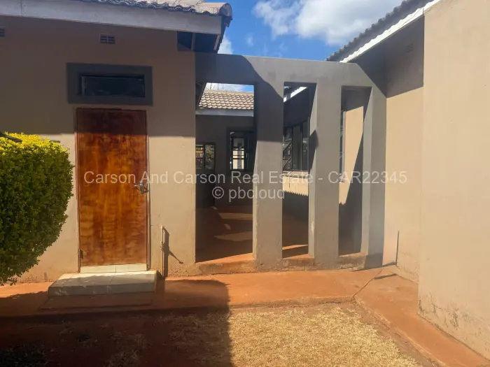 4 Bedroom House for Sale in Borrowdale, Harare