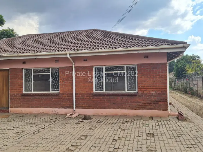 5 Bedroom House to Rent in Hillside, Harare