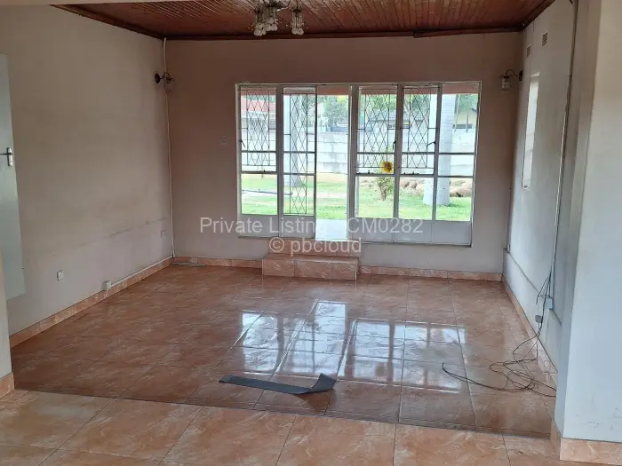 5 Bedroom House to Rent in Hillside, Harare