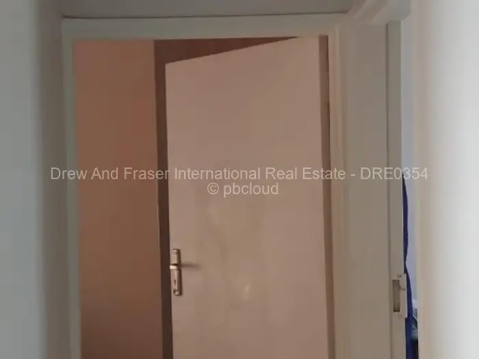 Flat/Apartment for Sale in Aspindale Park, Harare