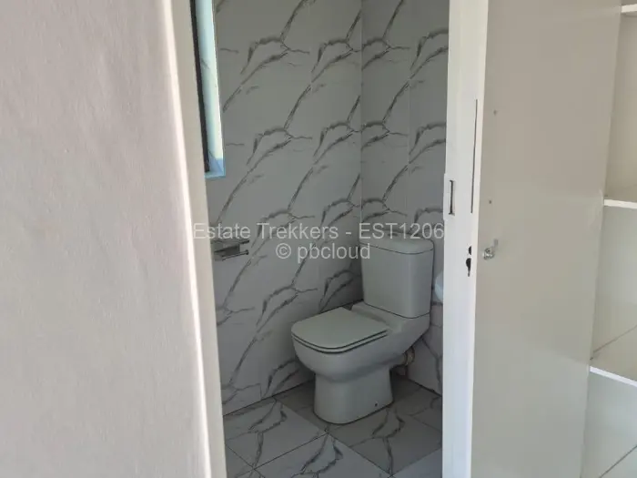 3 Bedroom Cottage/Garden Flat to Rent in Helensvale, Harare