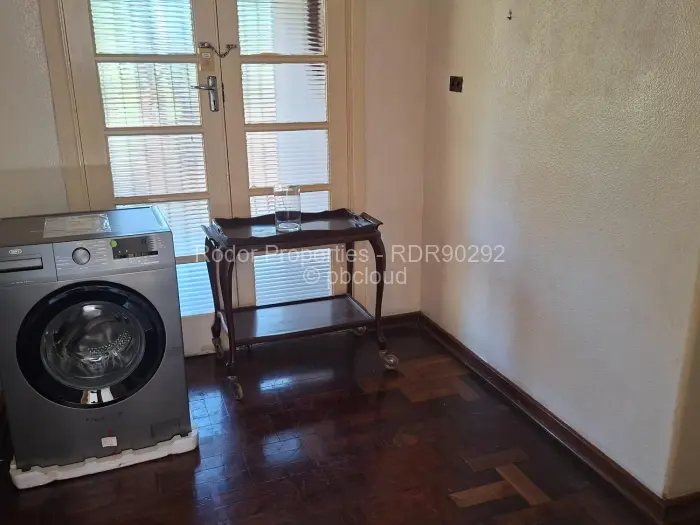 3 Bedroom House for Sale in Malindela, Bulawayo