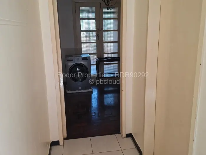 3 Bedroom House for Sale in Malindela, Bulawayo