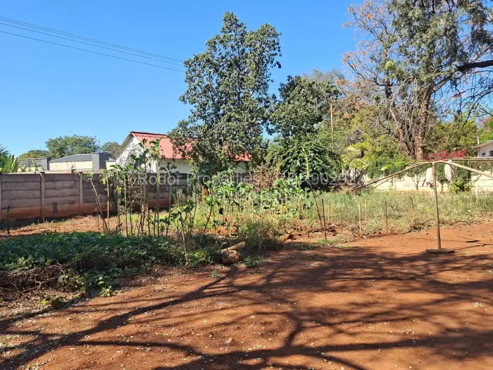 3 Bedroom House for Sale in Malindela, Bulawayo