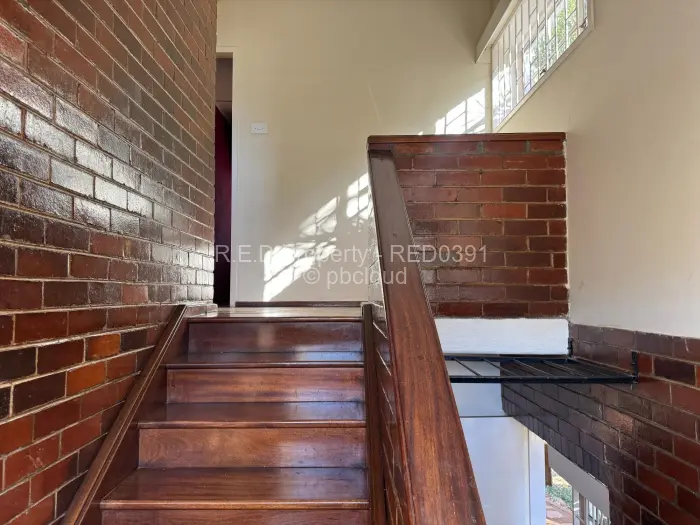 3 Bedroom House to Rent in Paddonhurst, Bulawayo