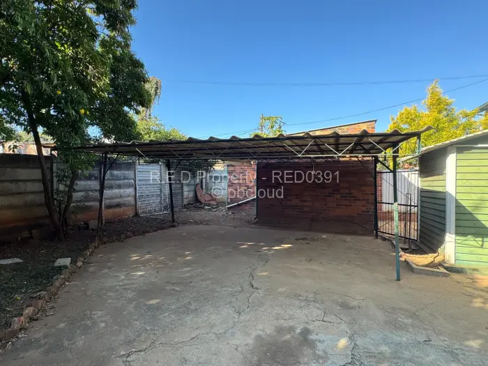 3 Bedroom House to Rent in Paddonhurst, Bulawayo