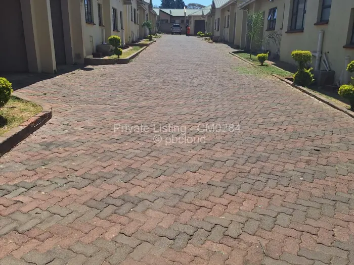 3 Bedroom Cottage/Garden Flat to Rent in Kamfinsa, Harare