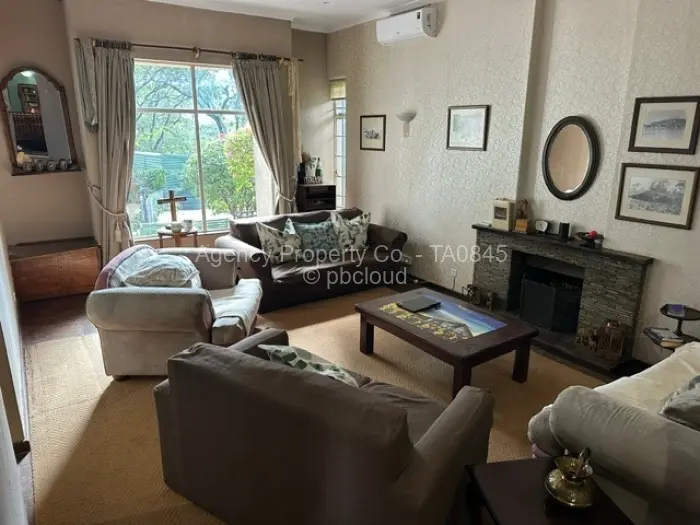 4 Bedroom House to Rent in Glen Lorne, Harare