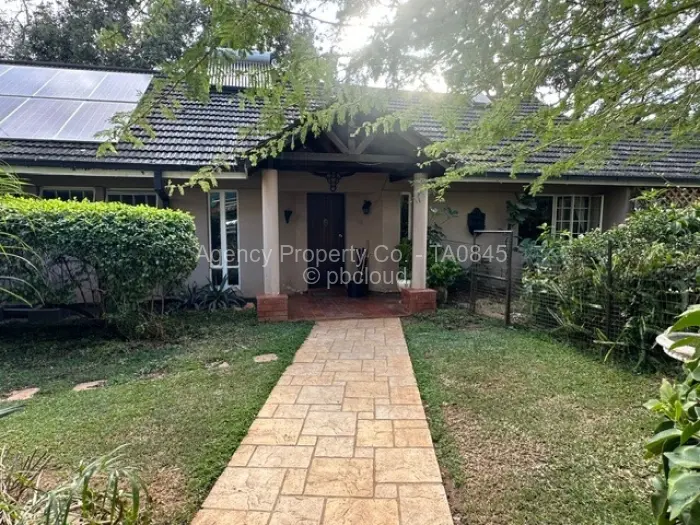 4 Bedroom House to Rent in Glen Lorne, Harare