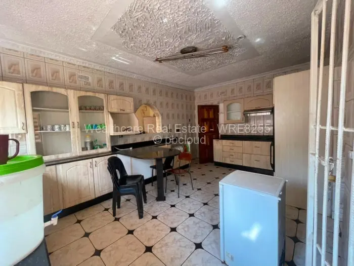 5 Bedroom House for Sale in Bluff Hill, Harare