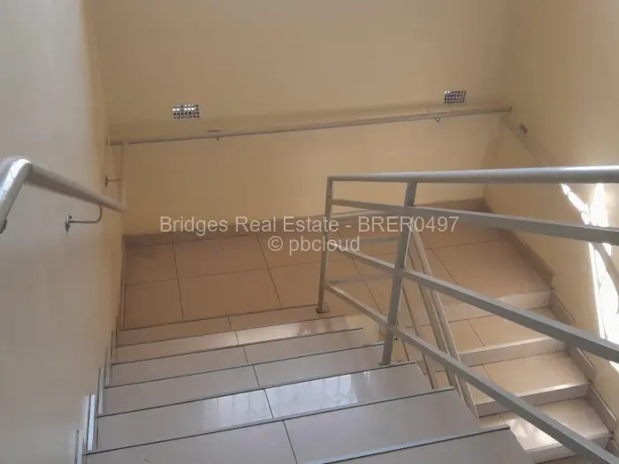5 Bedroom House to Rent in Sunway City, Harare