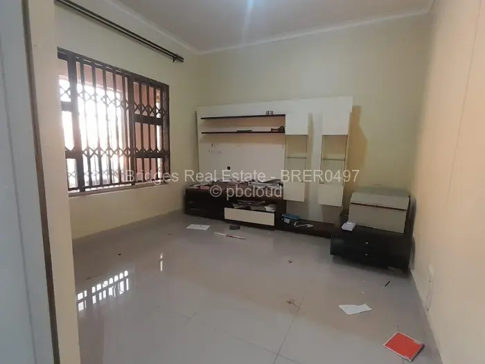 5 Bedroom House to Rent in Sunway City, Harare