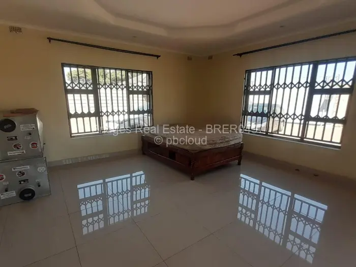 5 Bedroom House to Rent in Sunway City, Harare