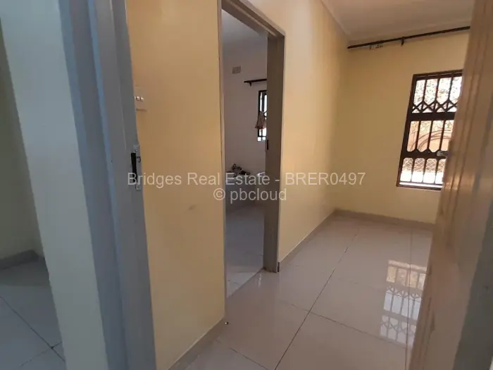 5 Bedroom House to Rent in Sunway City, Harare