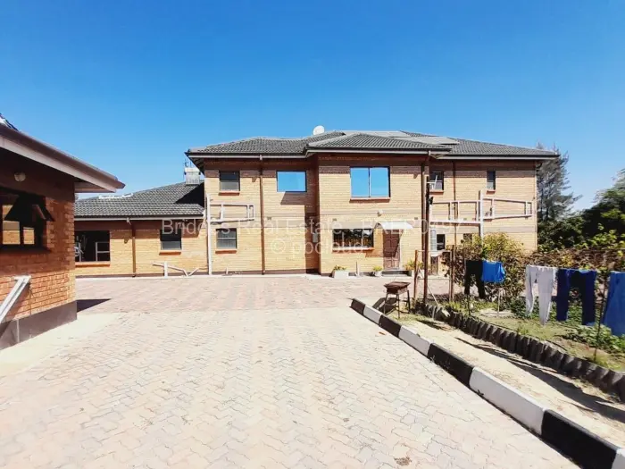 5 Bedroom House to Rent in Sunway City, Harare