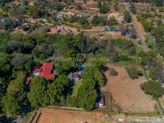 Commercial Stand for Sale in Glen Lorne, Harare