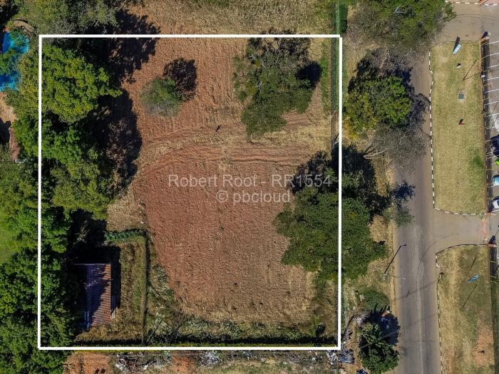 Commercial Stand for Sale in Glen Lorne, Harare