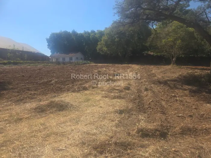 Commercial Stand for Sale in Glen Lorne, Harare