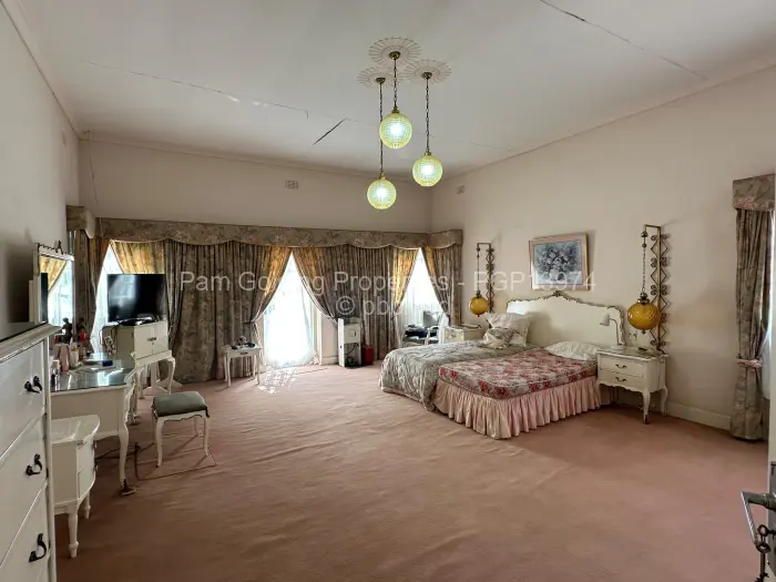 4 Bedroom House for Sale in Suburbs, Bulawayo
