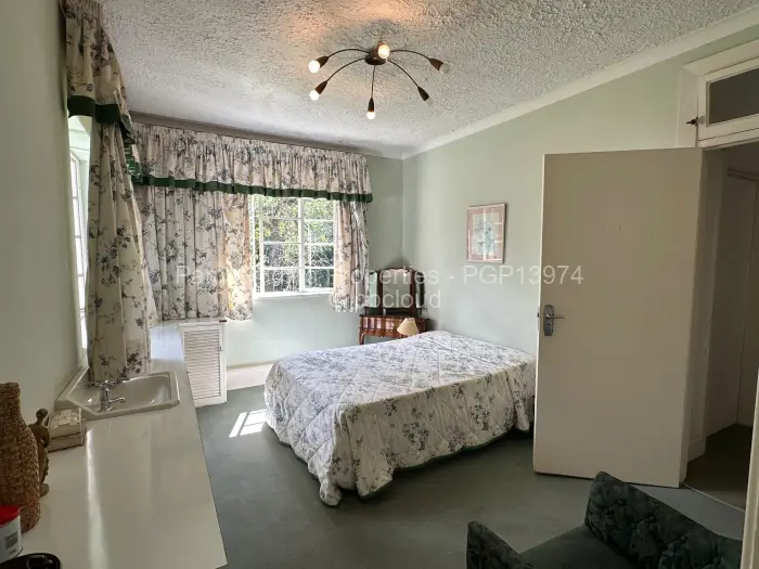 4 Bedroom House for Sale in Suburbs, Bulawayo