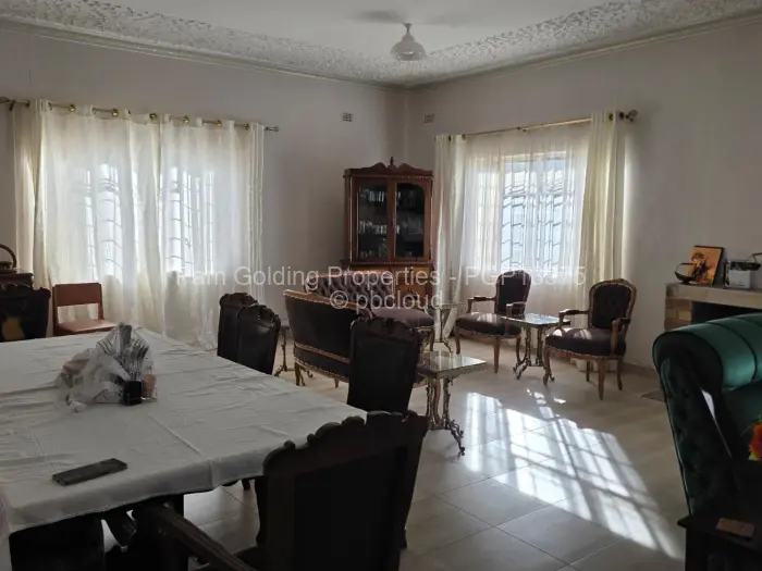3 Bedroom House for Sale in Burnside, Bulawayo